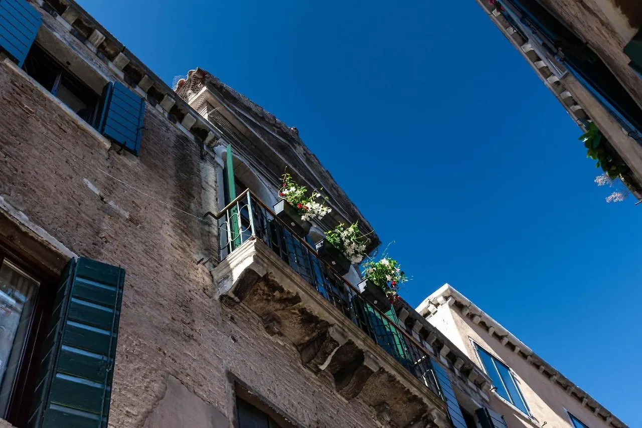 Ca' Delle Carrozze Stylish 2 Bedroom Loft-Style Veneza